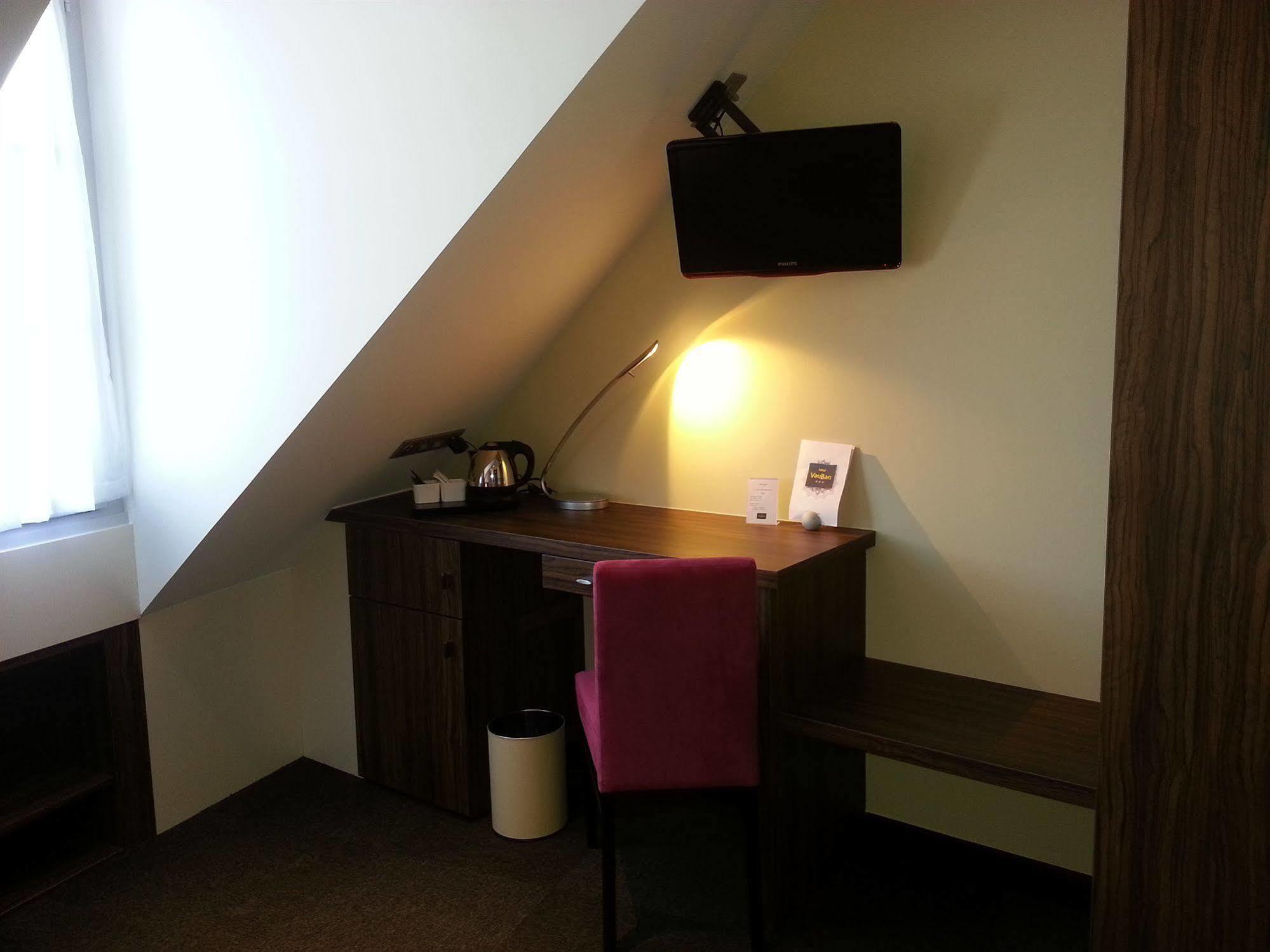 Hotel Vauban بُيزانكون المظهر الخارجي الصورة