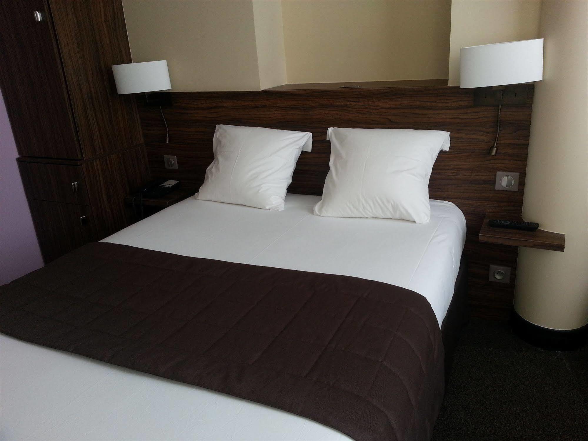 Hotel Vauban بُيزانكون المظهر الخارجي الصورة