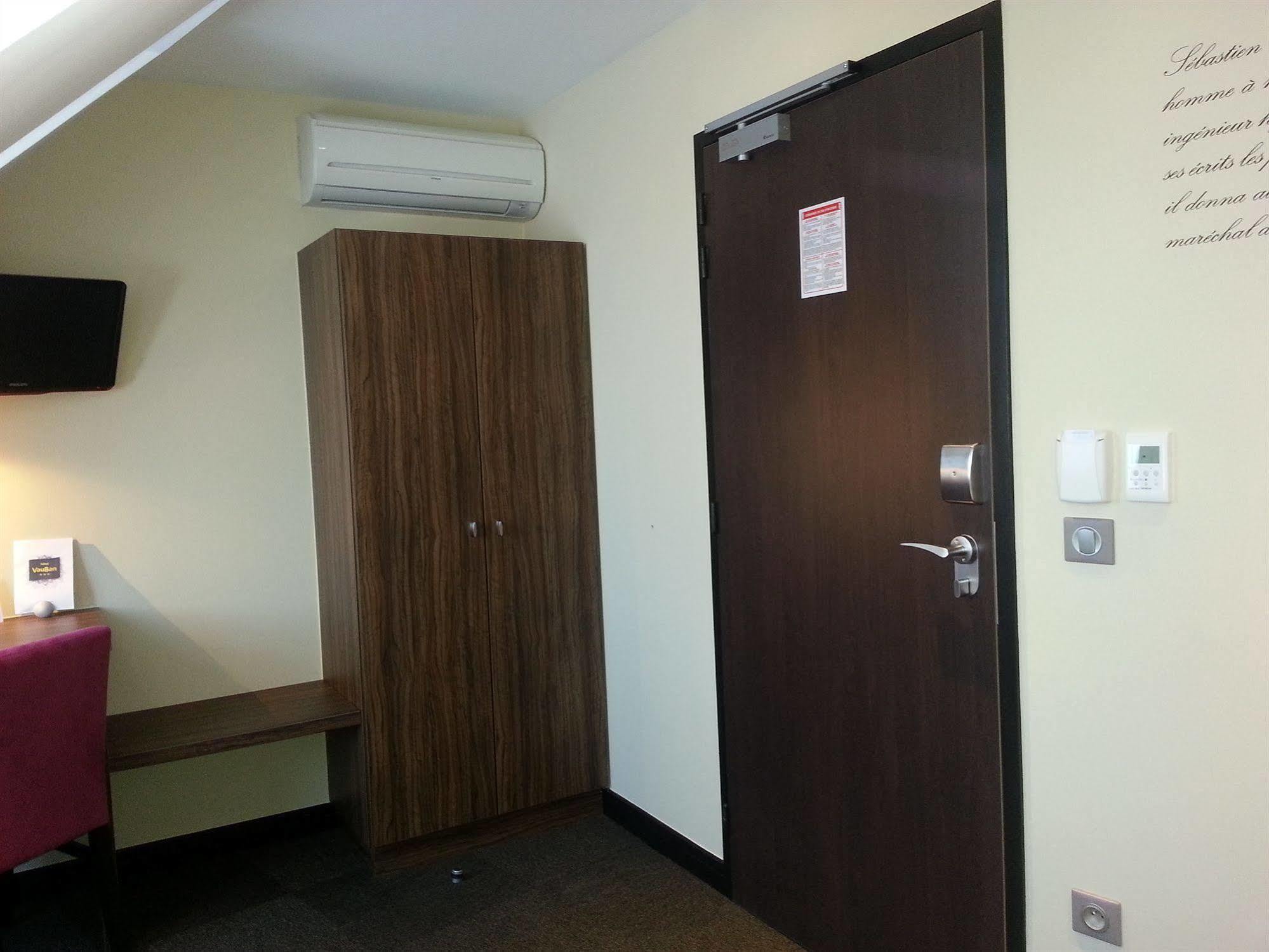 Hotel Vauban بُيزانكون المظهر الخارجي الصورة